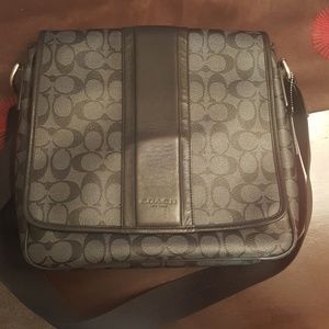 Coach unisex crossbody/messenger bag